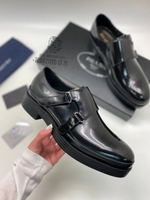 Монки Prada