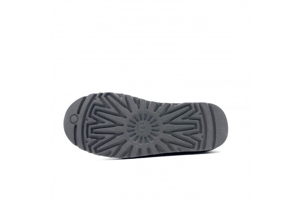 UGG Mens Neumel Chelsea Grey