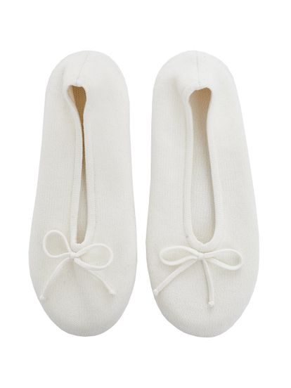 Женские носки белого цвета из вискозы - фото 1