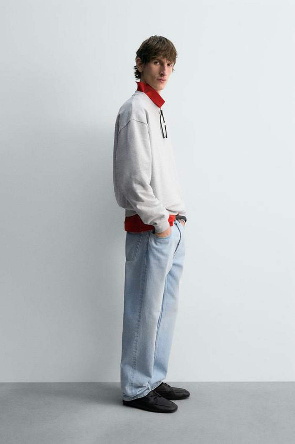 ZARA ДЖИНСЫ STRAIGHT FIT С РАЗРЕЗАМИ, ГОЛУБОЙ