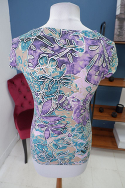 Футболка стильная 44-46 размер