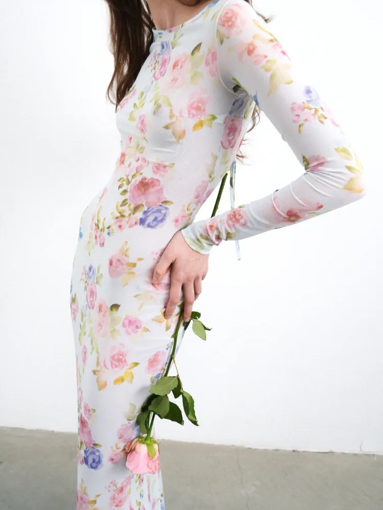 Моне макси (Monet maxi), платье макси из голубой сетки с цветочным принтом