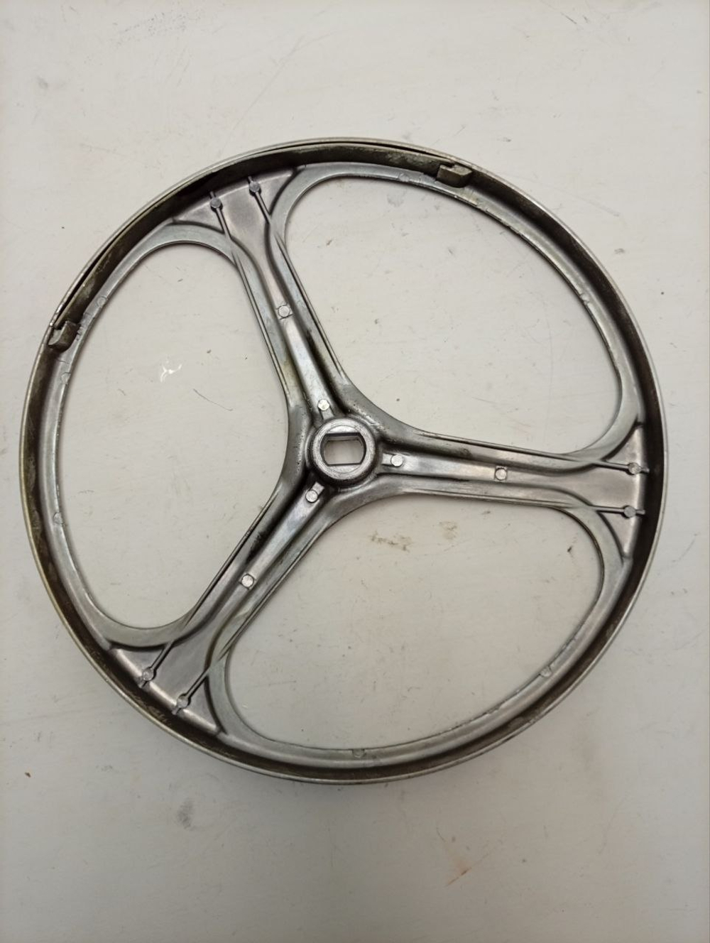 EWT1221 кт12 Шкив для стиральных машин Electrolux 146226001 б/у