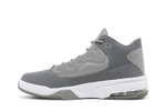 Кроссовки Jordan Max Aura 2