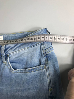 Джинсы Cross светлые, визуально на 44 размер