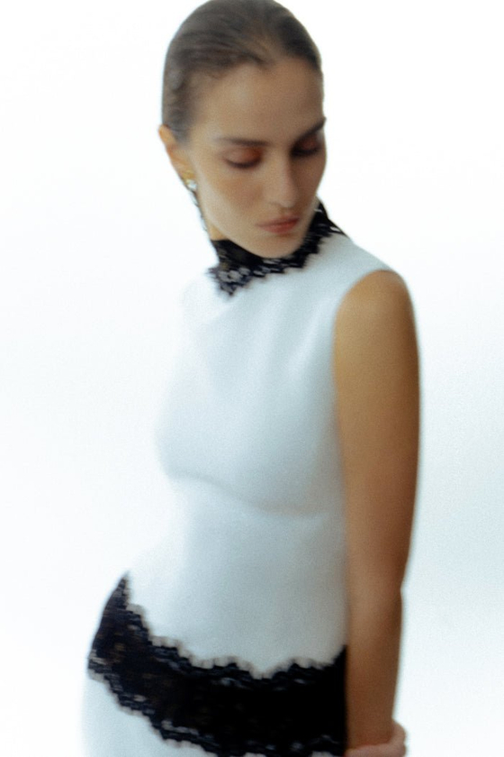 Платье макси из крепа и кружева