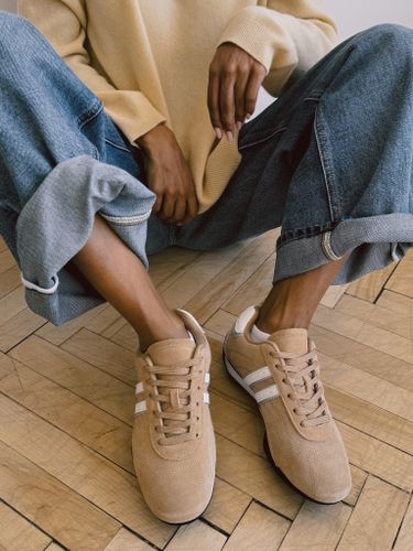 Кроссовки женские NOHO