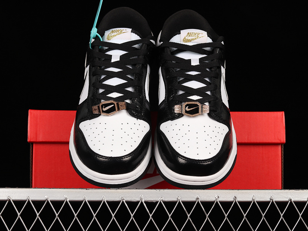 Nike Dunk Low World Champs Black White