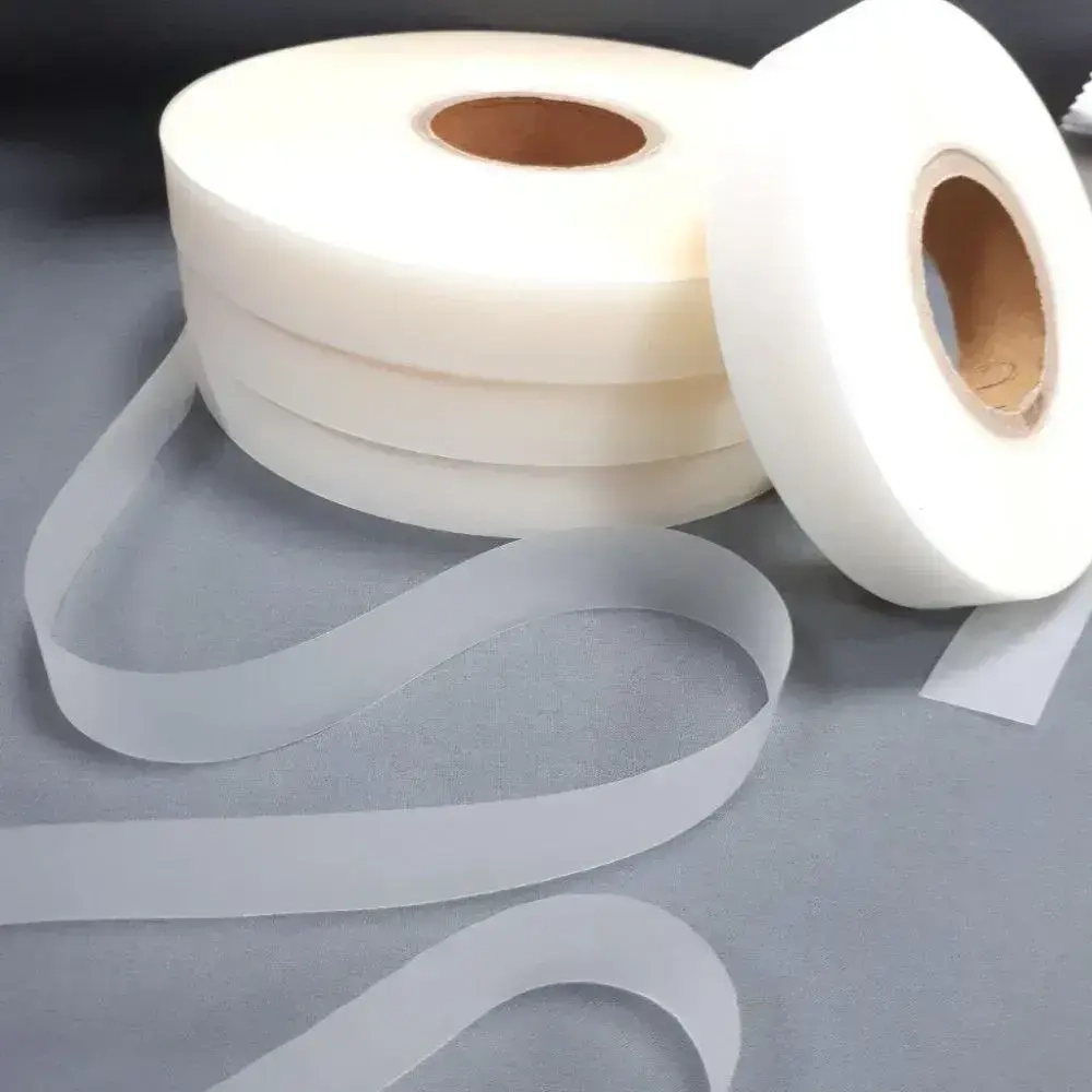 Лента термоклеевая для герметизации швов одежды 0,12 х 20мм, 5 метров