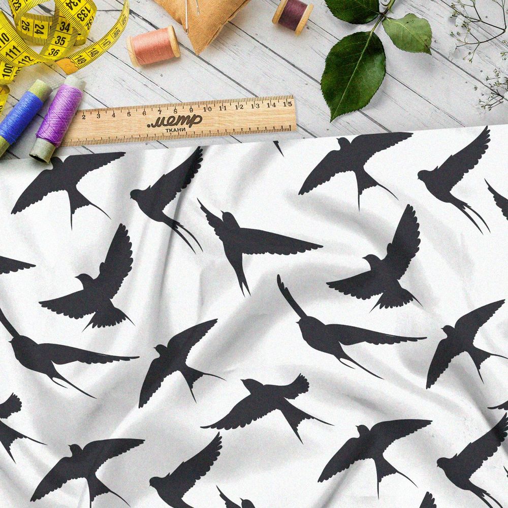 Ткань премиум бифлекс темные ласточки на белом