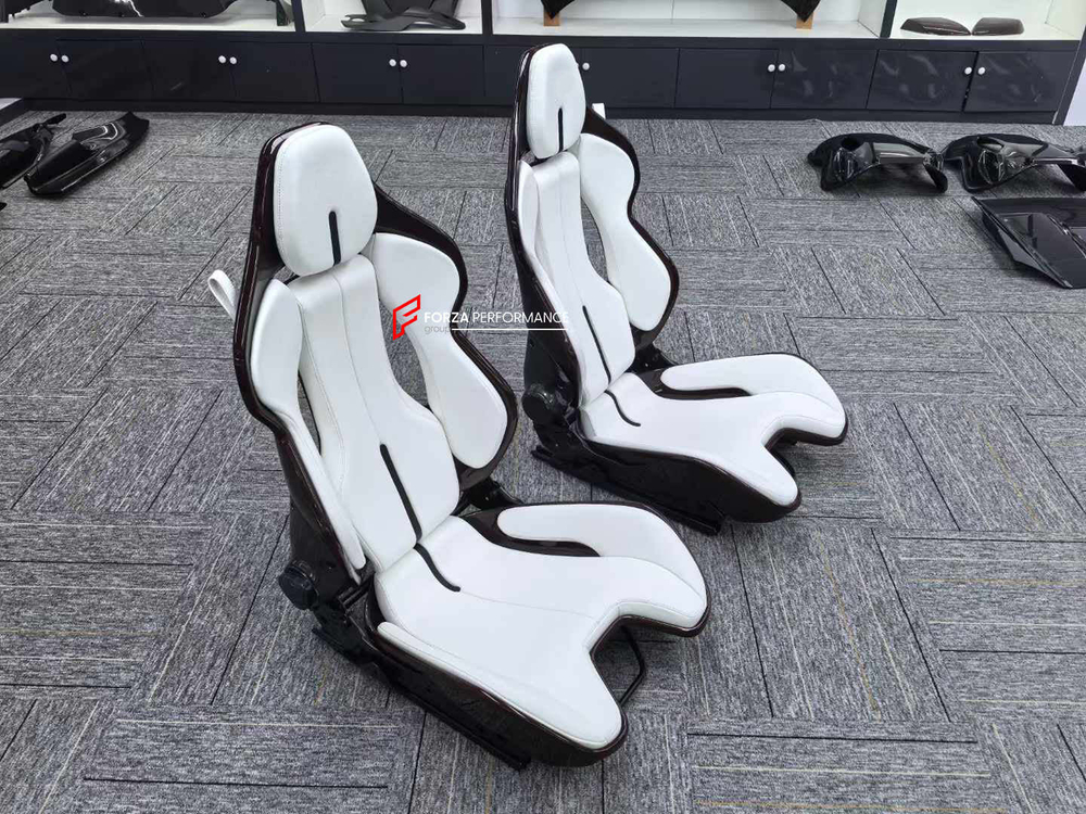 Карбоновые ковшевые кресла LWCB для FERRARI Феррари