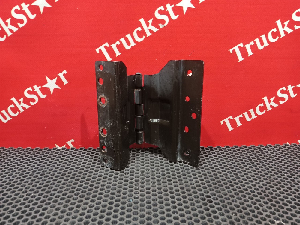 Кронштейн фары 2023г