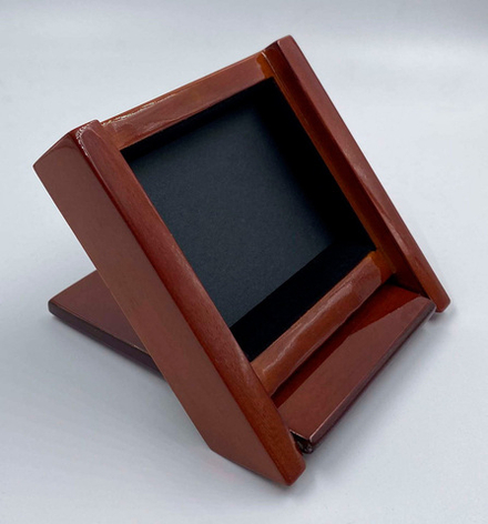 Футляр деревянный-трансформер, 93,4х102х23 мм