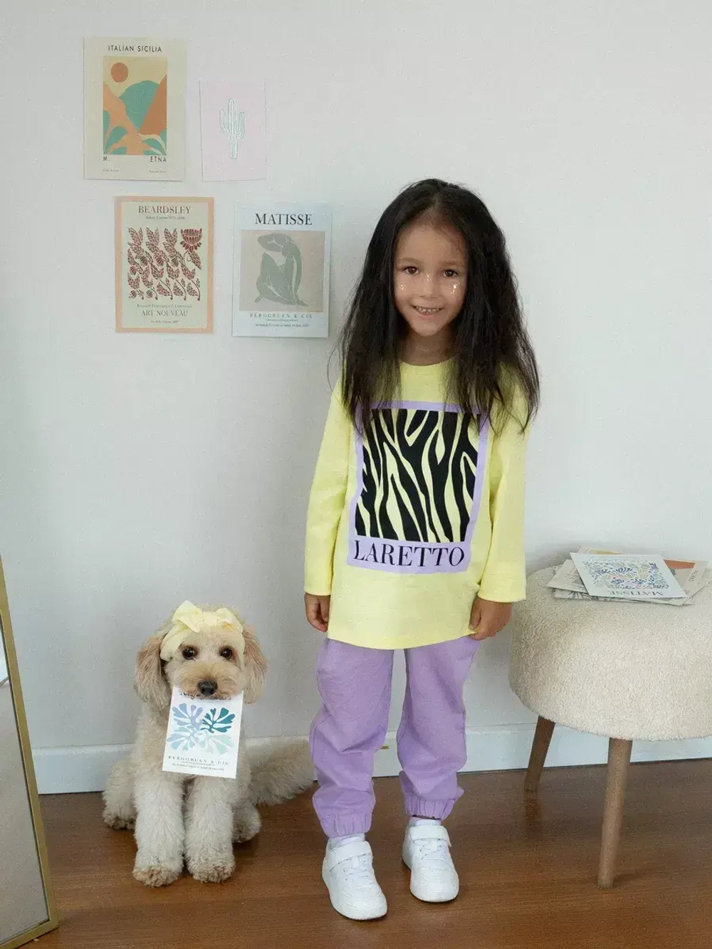 Спортивный костюм для девочки в школу