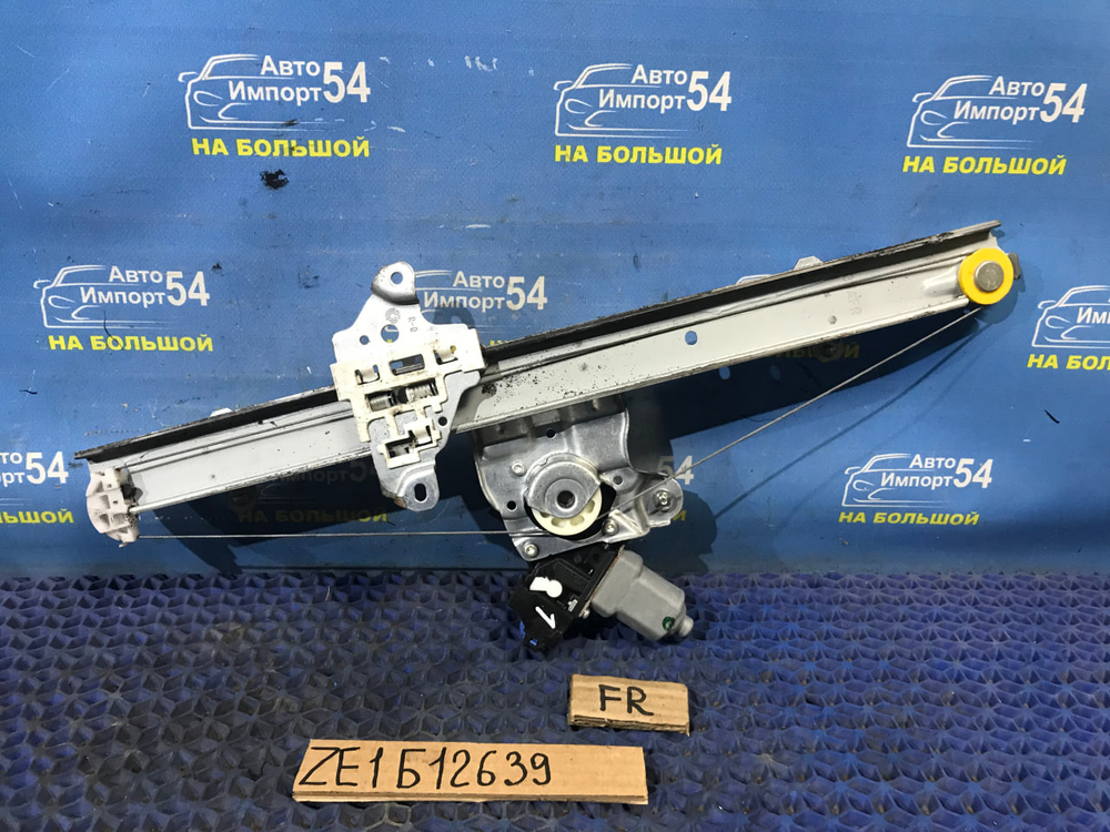 Стеклоподъемник передний правый NISSAN LEAF 2017-2022