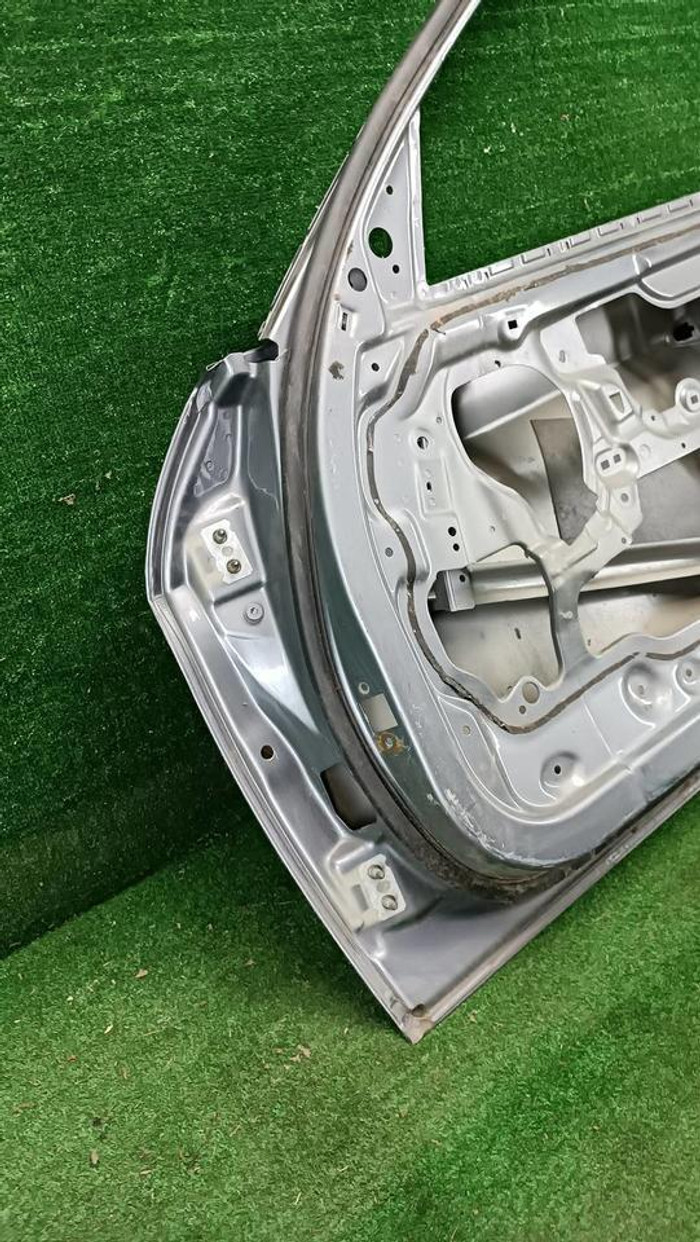 Дверь передняя правая BMW 3er E90 E91 (2005-2013)