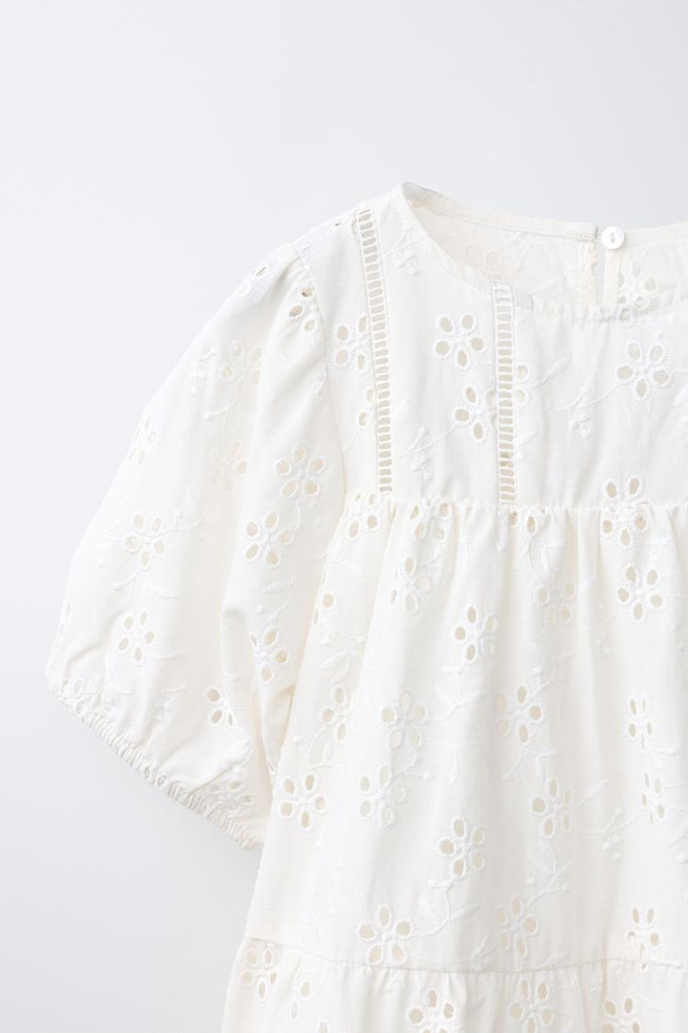 ZARA ВЫШИТОЕ ПЛАТЬЕ, ЭКРЮ