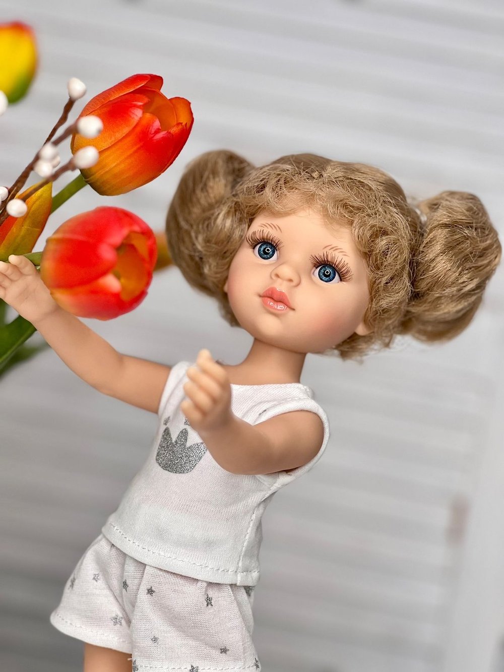 Кукла для девочки Paola Reina 32см Карла в пижаме