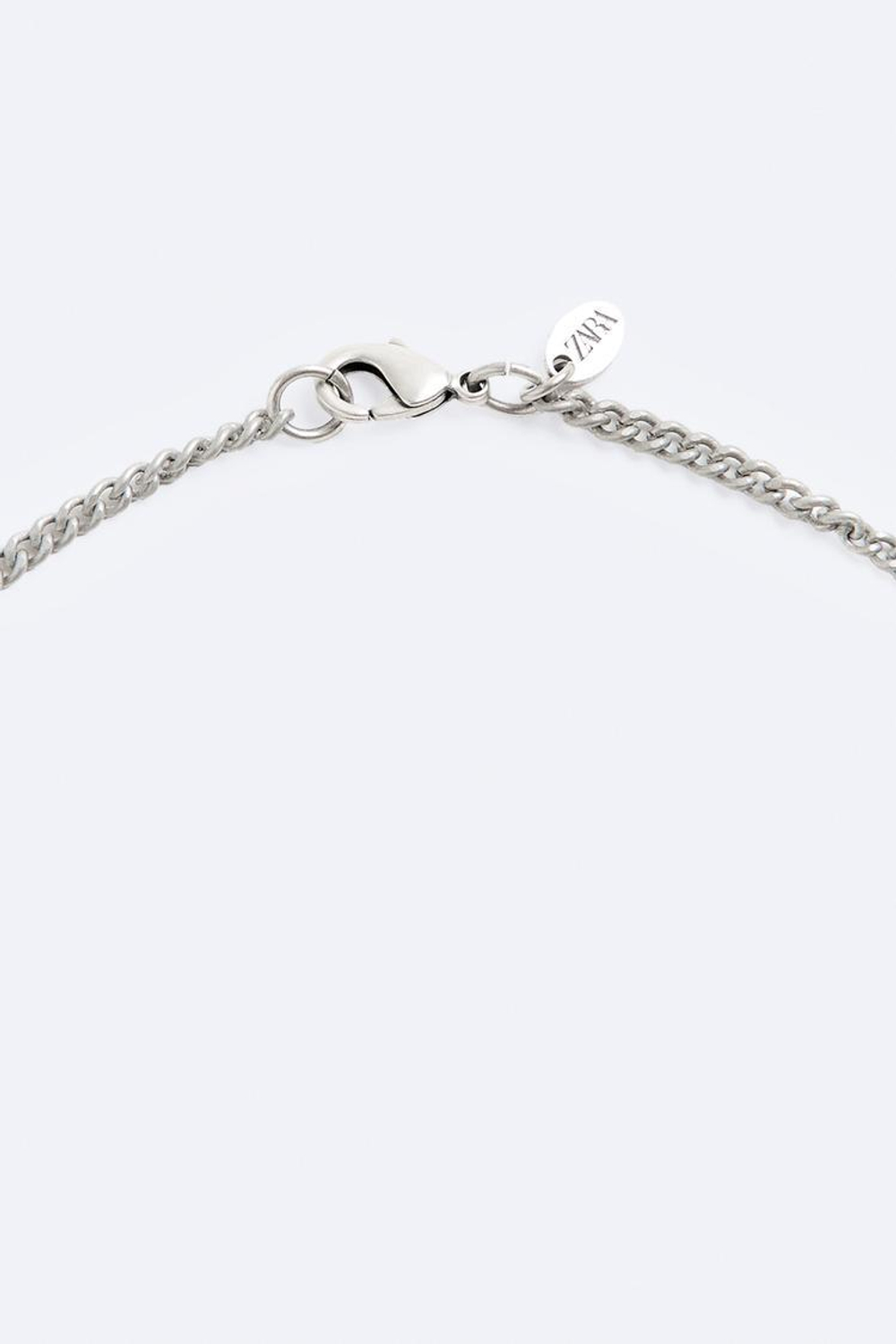 ZARA ЦЕПОЧКА С ГРАВИРОВАННОЙ ПОДВЕСКОЙ, СЕРЕБРИСТЫЙ