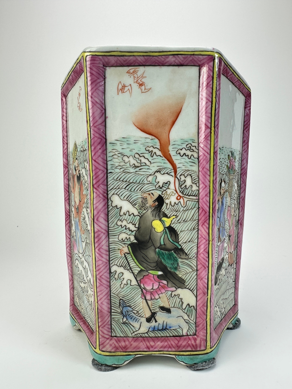 Шестиугольная ваза-кашпо