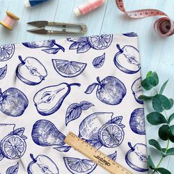 Ткань габардин нарисованные синей пастой фрукты