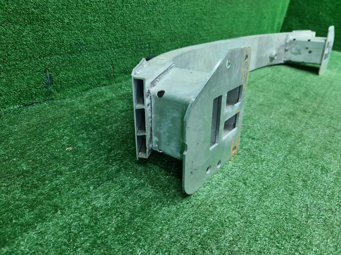 Усилитель передний Omoda C5 (2022-н.в.)