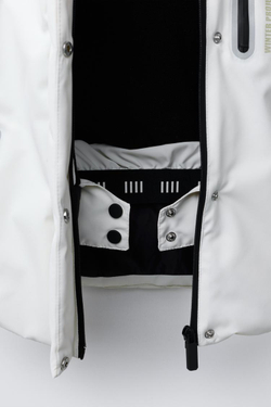 ZARA ВОДОНЕПРОНИЦАЕМАЯ И ВЕТРОЗАЩИТНАЯ КУРТКА С ЦВЕТОВЫМИ БЛОКАМИ, ЭКРЮ