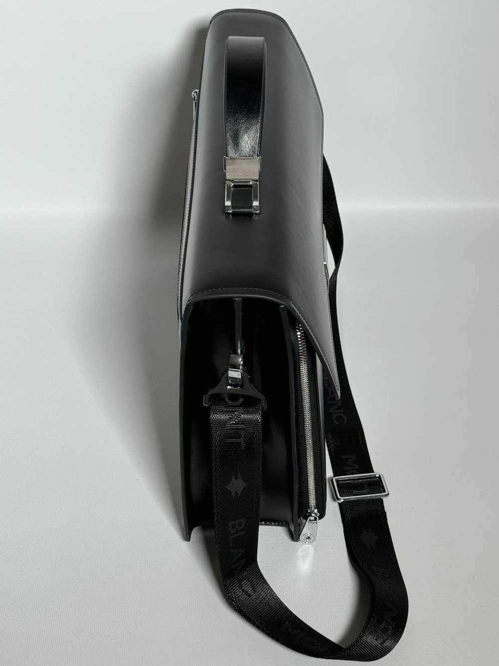 Портфель Montblanc