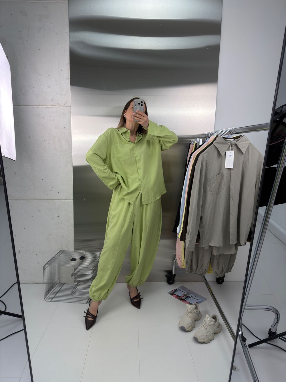 Костюм женский артикул 70235 цвет "зелёный"