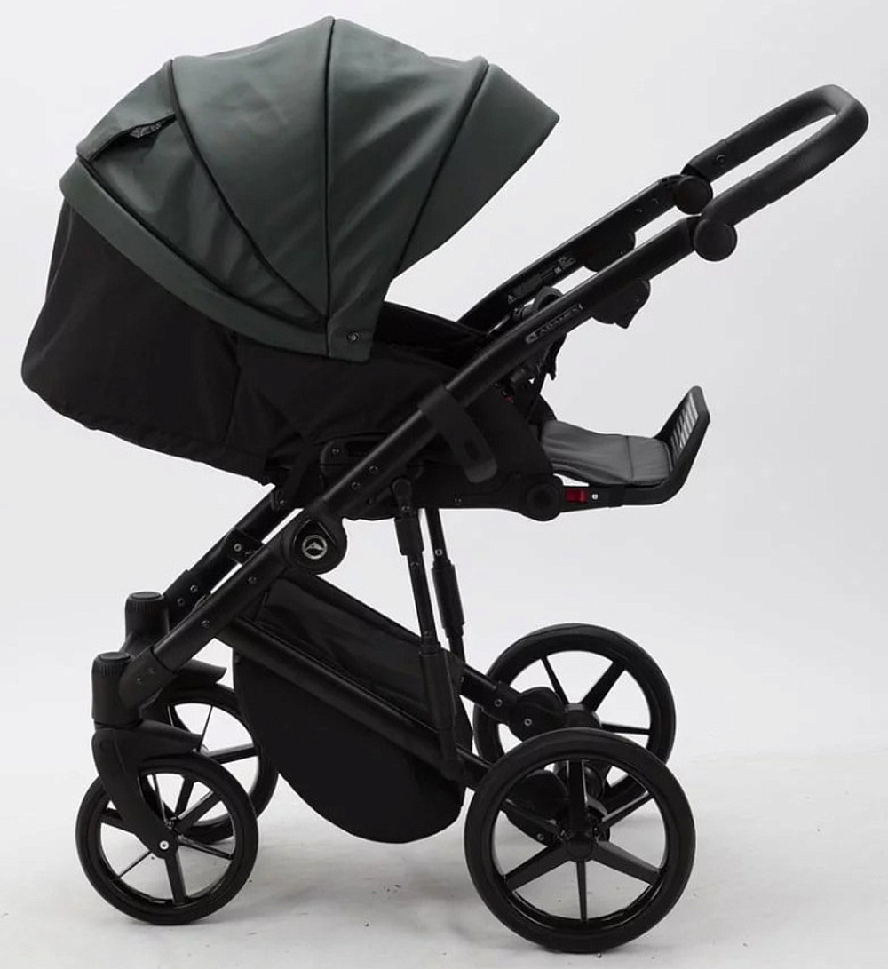 Детская коляска Adamex Mobi Deluxe 2 в 1 M-SA29 (ТЕМНО-ЗЕЛЕНАЯ КОЖА)