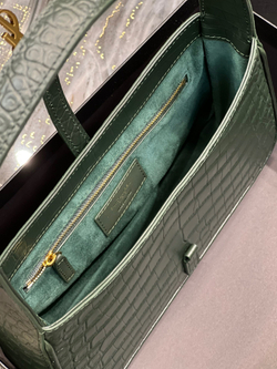 Saint Laurent Le 5 à 7 Hobo Bag