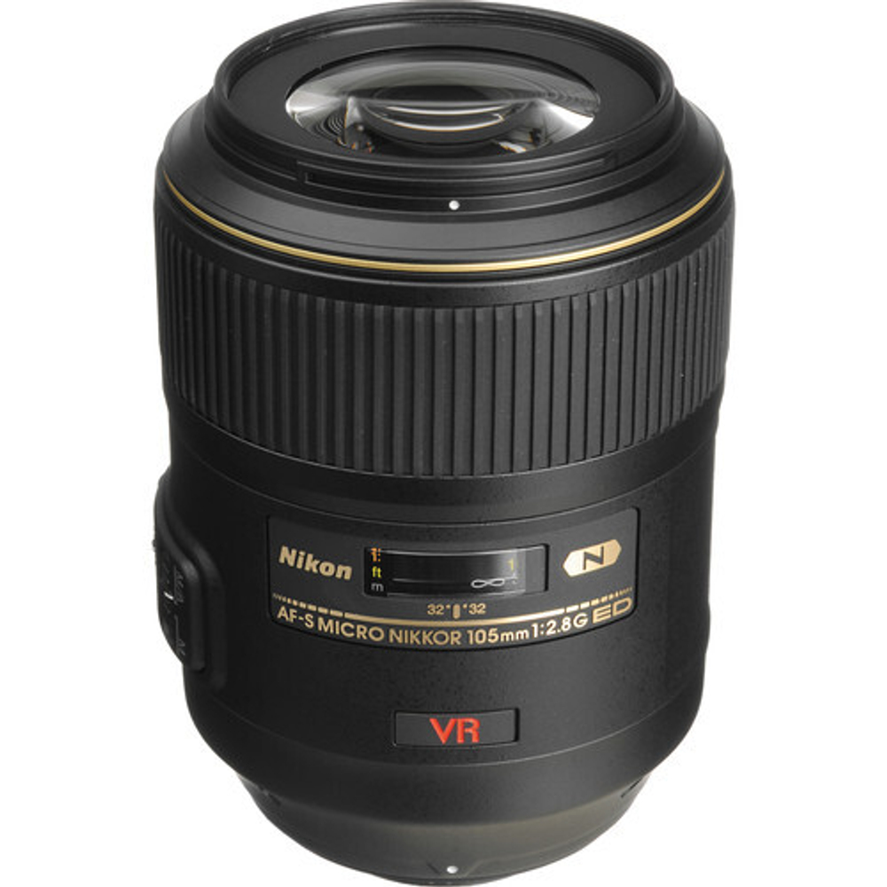 Nikon 105 mm f/2.8G IF-ED AF-S VR Micro-Nikkor_1