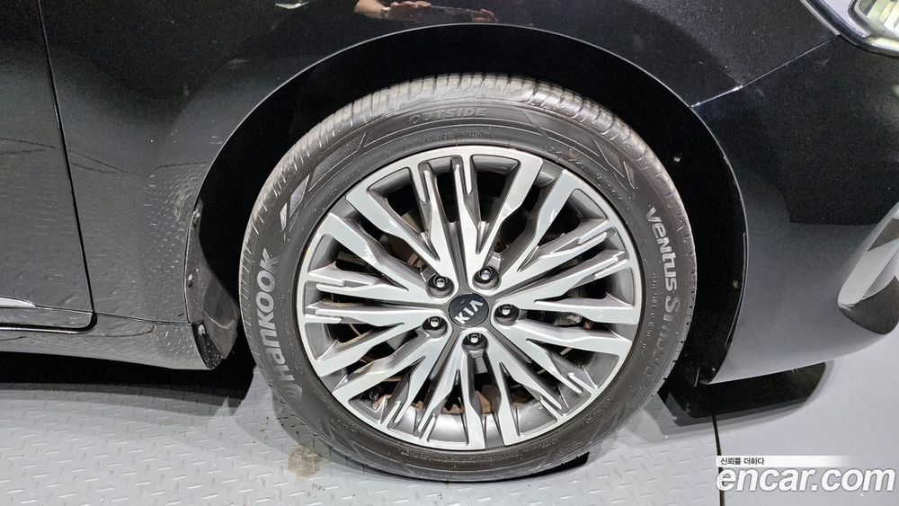 Kia K7 (Cadenza) Premier 2.5 GDI Noblesse (03.2020)