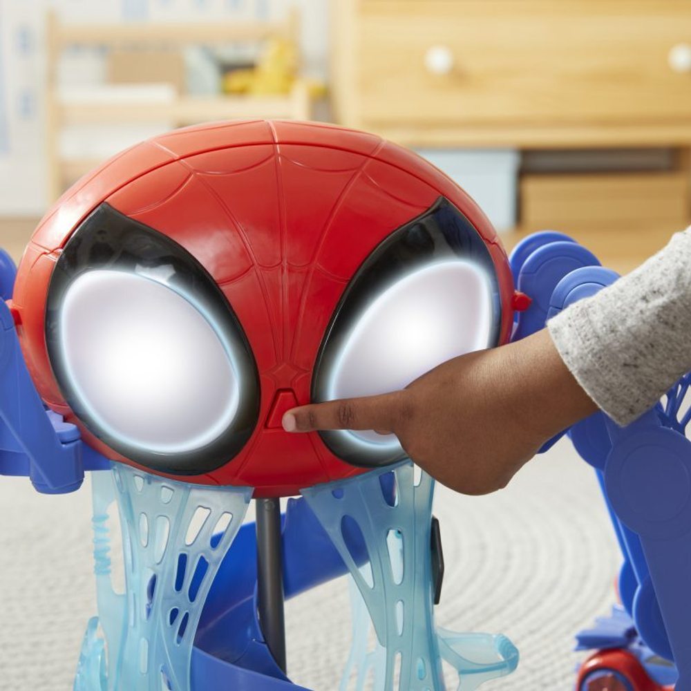 Hasbro Marvel Spider-Man - Spidey and the Spider Center Light Sound Ver. АНГ F1461