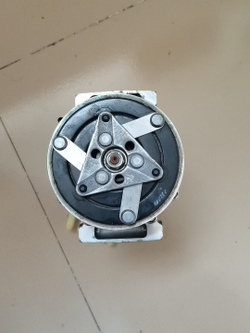 Компрессор кондиционера Peugeot Citroen C5 307 408 206 207