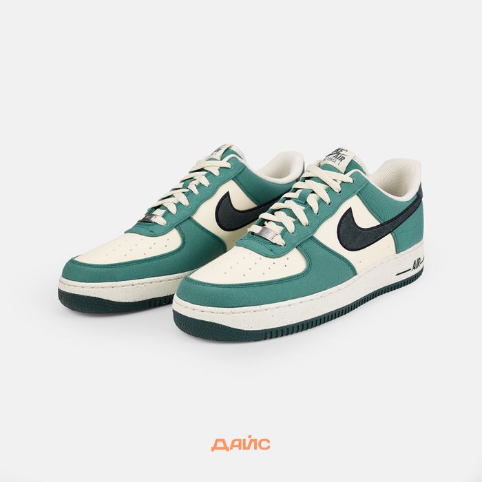 Кроссовки Nike Air Force 1 Low '07 LV8 