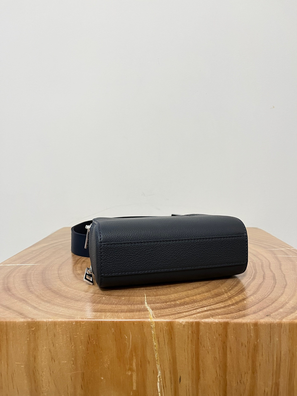 Сумка из натуральной кожи