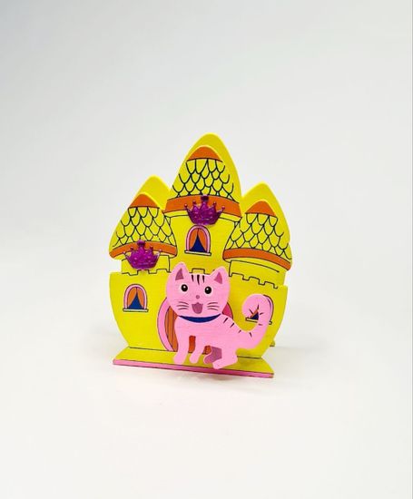 Подставка для ручек из дерева, замок