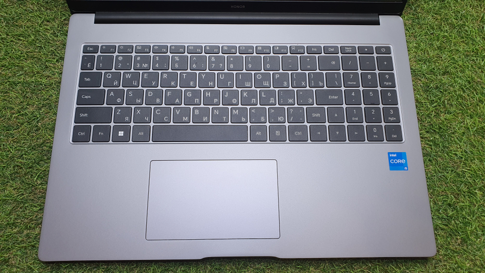 Ноутбук Honor i5-12/16Gb/FHD/MagicBook X16 2024 BRN-F56/Windows 10