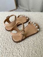 Кожаные сандалии Age of  Innocence, 24