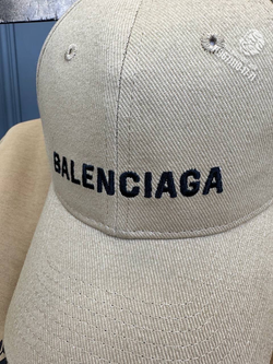 Бейсболка Balenciaga