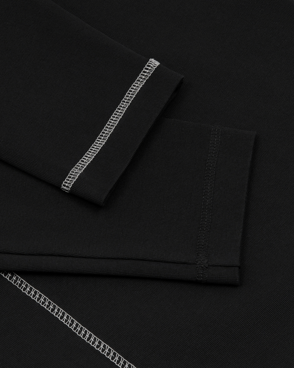 Лонгслив oversize черный