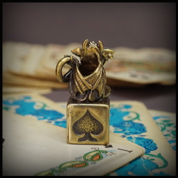 Темлячная бусина "Игрок" для ножей , латунь