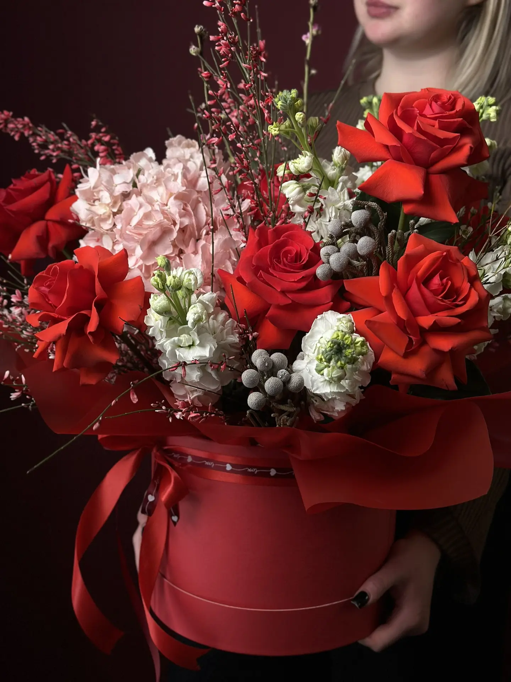 Цветы в коробке «Леди Грейс»