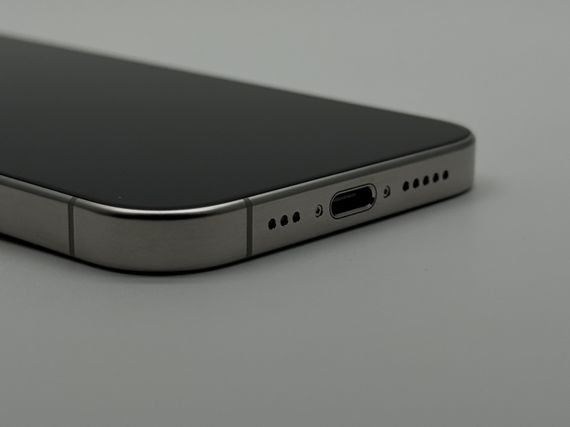 iPhone 15 Pro 512Gb White Titanium