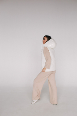 Жилет женский Молочный