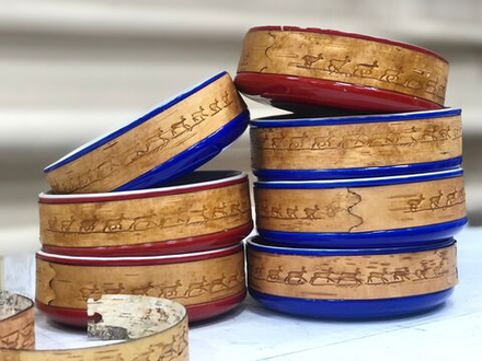 Набор из двух малых фарфоровых пиал для завтрака с берестой. Коллекция Christmas (Рождество или Олени)