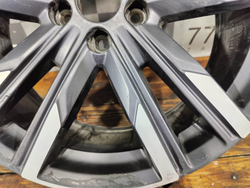 Диск колесный литой R20 Geely Monjaro 21-нв Б/У Оригинал 8892585146