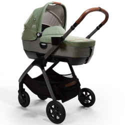 Детское автокресло Joie Calmi