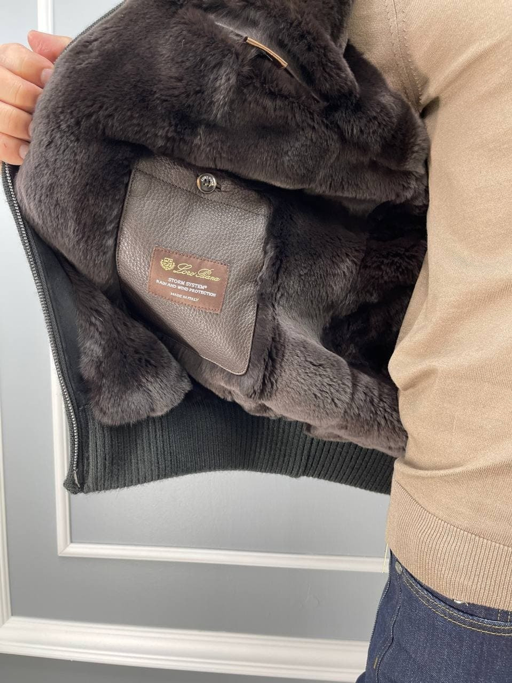 Меховой бомбер Loro Piana